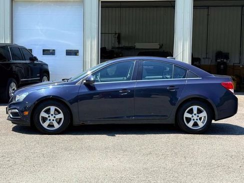 Used 2015 Chevrolet Cruze LT FWD image 8