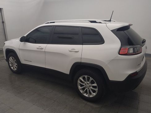 Used 2021 Jeep Cherokee Latitude AWD/4WD image 3
