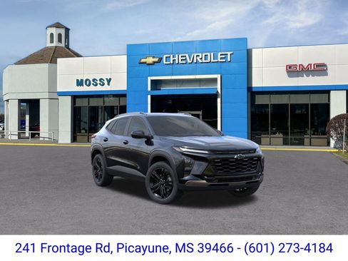 New 2026 Chevrolet Trax ACTIV w/ Driver Confidence Package image 1