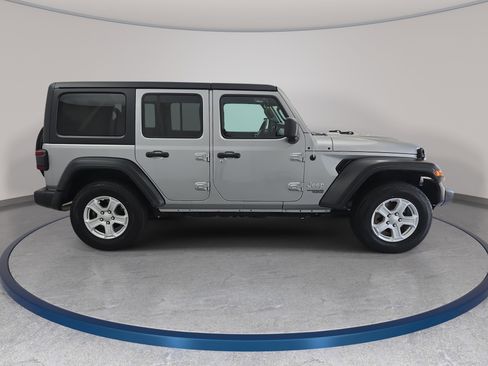Used 2020 Jeep Wrangler Unlimited Sport S w/ Sun And Sound Package AWD/4WD image 4