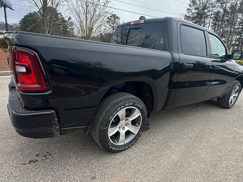 New 2026 RAM 1500 Express image 8