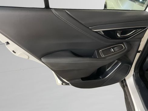 Used 2022 Subaru Outback Limited image 10