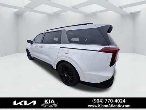 New 2026 Kia Carnival SX Prestige FWD image 4