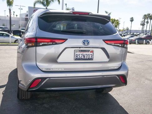 Used 2020 Toyota Highlander Limited image 7