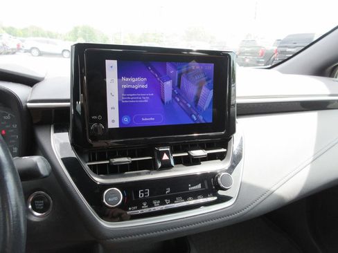 Used 2023 Toyota Corolla SE w/ Carpet Mat Package (TMS) FWD image 24