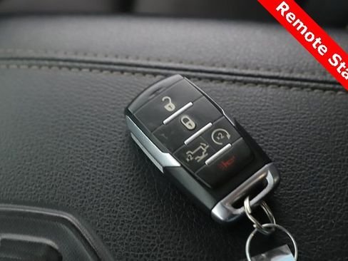 Used 2020 RAM 1500 Laramie image 12