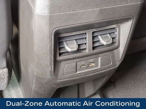 Used 2024 GMC Canyon AT4 image 14