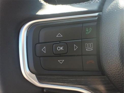 Used 2024 Jeep Wagoneer L Series II image 19