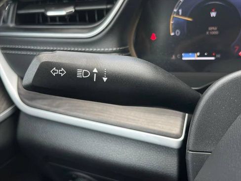 Certified 2025 Jeep Grand Cherokee Limited w/ Luxury Tech Group II AWD/4WD image 54