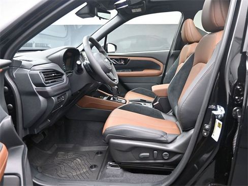 New 2025 Subaru Forester Touring image 18
