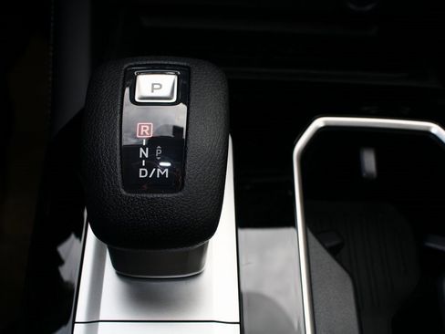 New 2026 Mitsubishi Outlander ES image 19