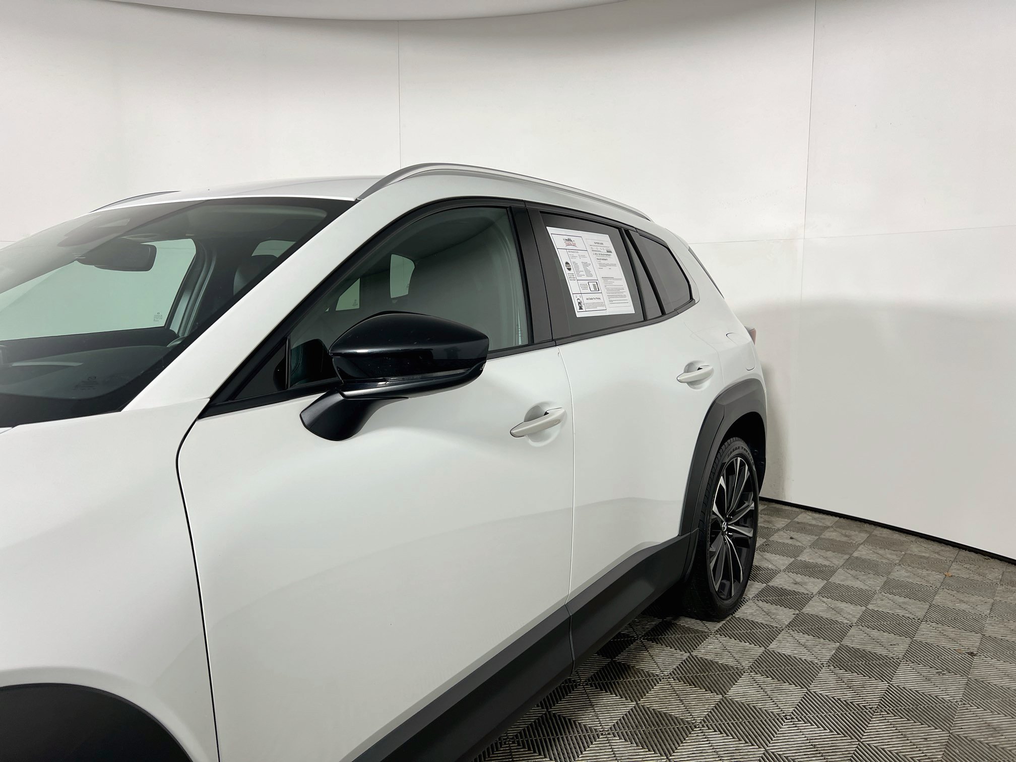 Used 2025 MAZDA CX-50 AWD 2.5 S w/ Premium Plus Pkg image 13