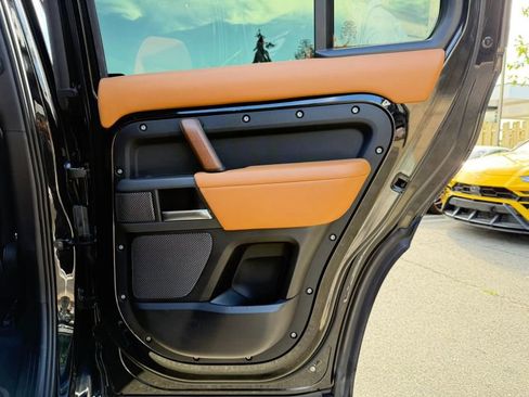 Used 2021 Land Rover Defender 110 X AWD/4WD image 26