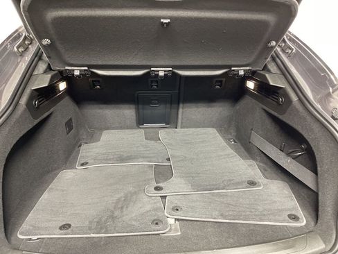 Used 2022 Maserati Levante GT image 32