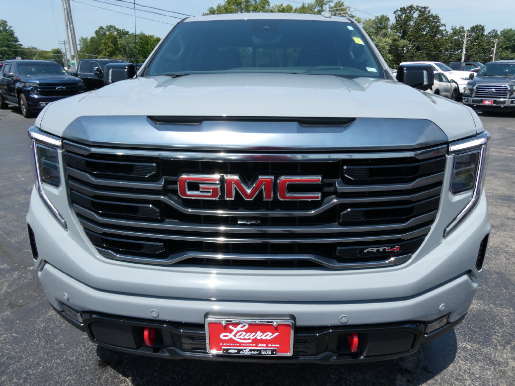 Certified 2024 GMC Sierra 1500 AT4 w/ Technology Package AWD/4WD image 10