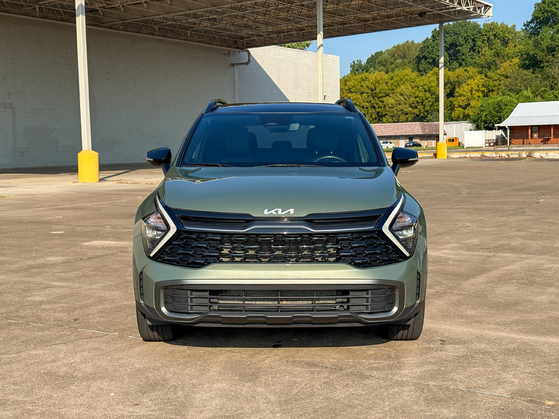 Used 2023 Kia Sportage X-Line w/ X-Line Premium Package AWD/4WD image 3