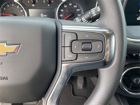 New 2025 Chevrolet Blazer LT w/ Midnight/Sport Edition image 28