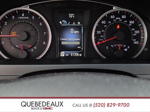 Used 2015 Toyota Camry SE image 16