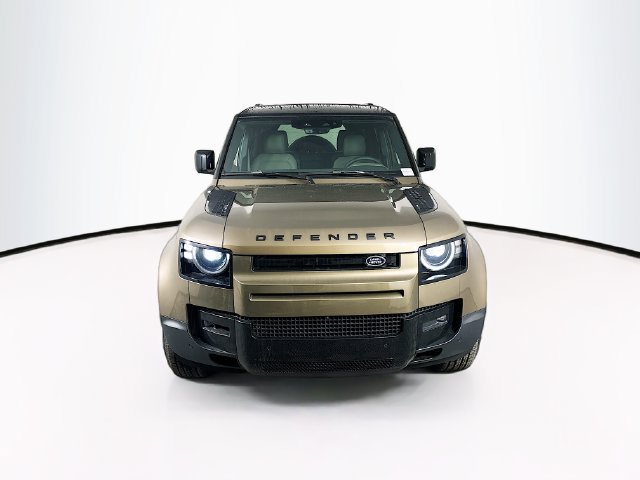 Used 2026 Land Rover Defender 110 S AWD/4WD image 2