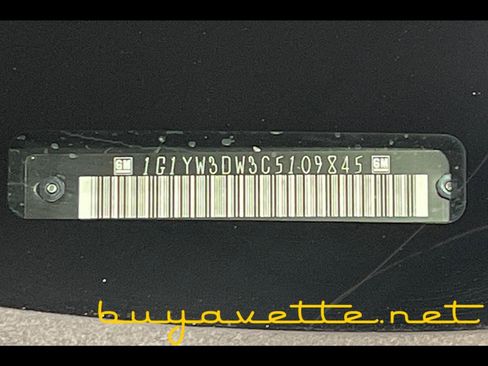 Used 2012 Chevrolet Corvette Grand Sport w/ 3LT Preferred Equipment Group image 29