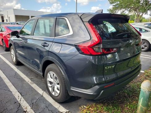 Used 2024 Honda CR-V LX image 3