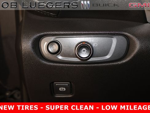 Certified 2022 Chevrolet Blazer LT image 30