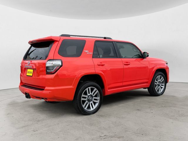 Used 2024 Toyota 4Runner TRD Sport AWD/4WD image 5