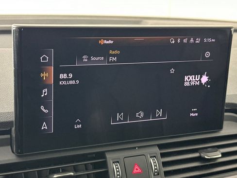 Used 2023 Audi Q5 e Premium Plus w/ Premium Plus Package image 17