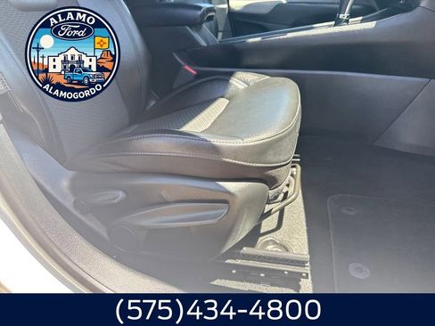 Used 2024 Jeep Compass Latitude image 24