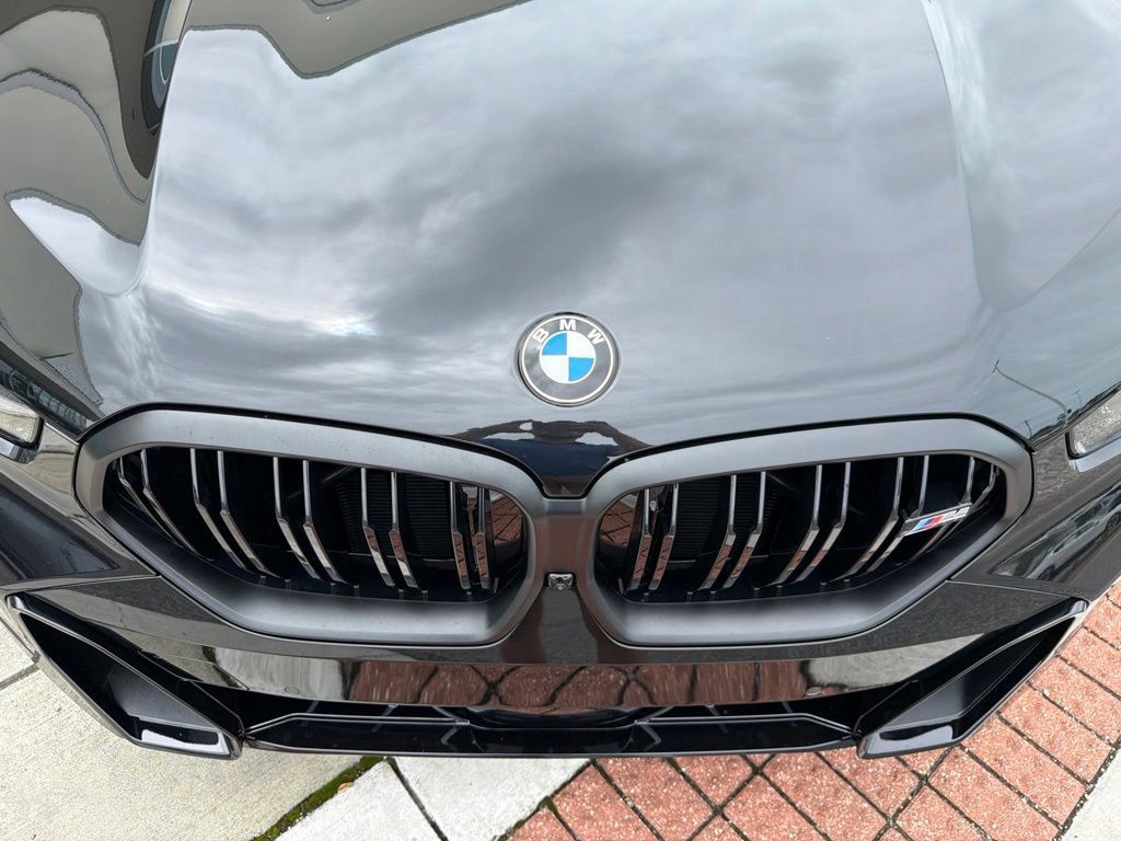 New 2027 BMW X6 M60i AWD/4WD image 12