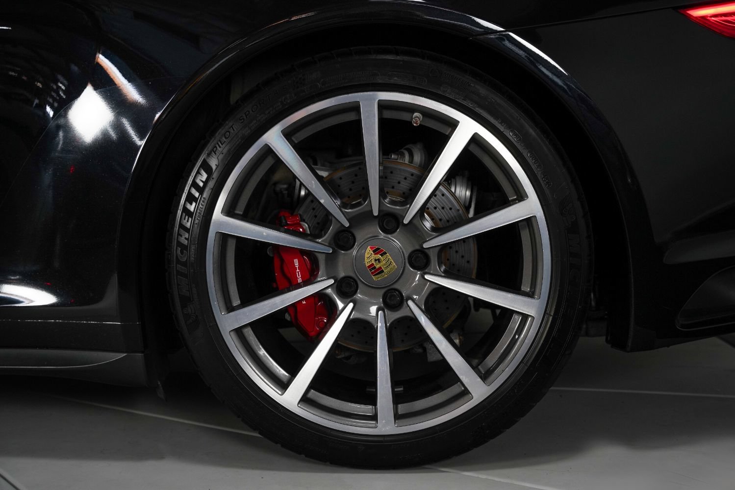 Used 2017 Porsche 911 Targa 4 AWD/4WD image 21