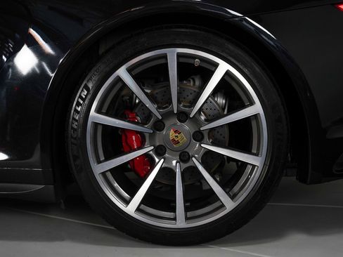 Used 2017 Porsche 911 Targa 4 AWD/4WD image 21
