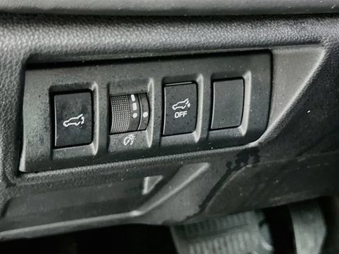 Certified 2024 Subaru Outback Limited XT AWD/4WD image 11