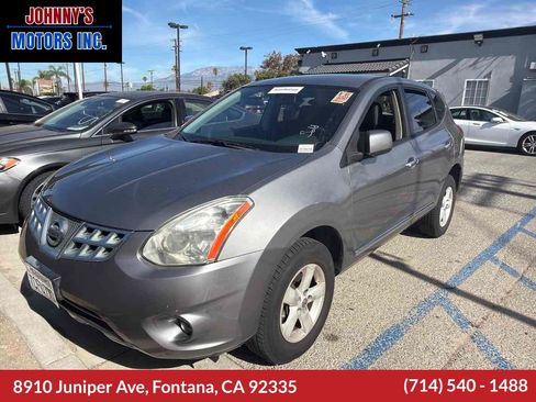 Used 2013 Nissan Rogue FWD image 1