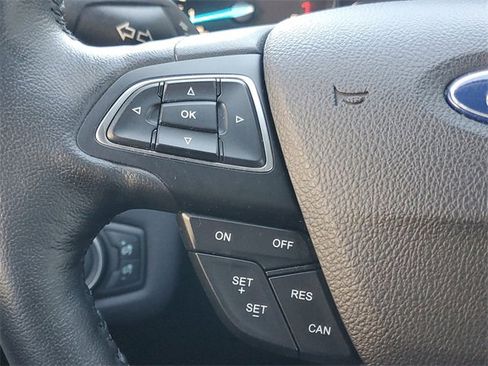 Used 2019 Ford Escape SEL image 21