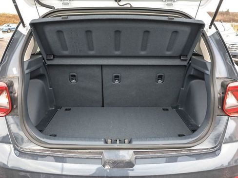 Certified 2025 Hyundai Venue Limited image 30