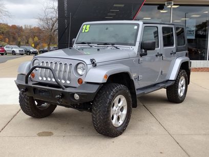 Used 2013 Jeep Wrangler Unlimited Sahara w/ Dual Top Group