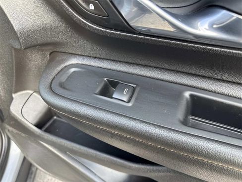 Used 2021 GMC Terrain SLE w/ LPO, Floor Liner Package image 31