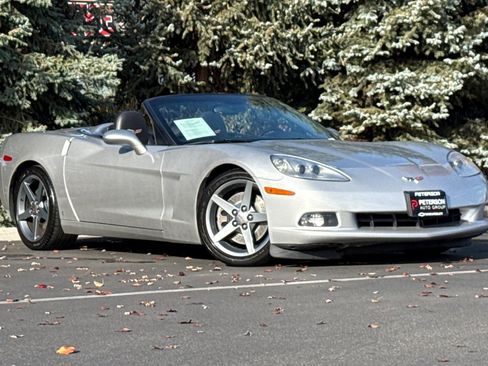 Used 2007 Chevrolet Corvette Convertible w/ Preferred Equipment Group image 2