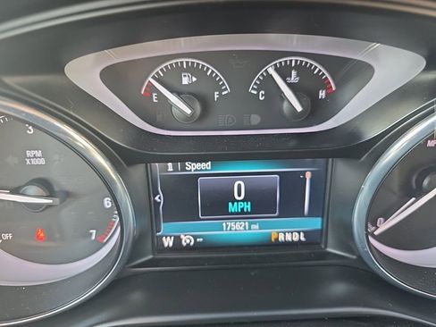 Used 2019 Buick Envision Essence image 24