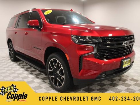 Used 2024 Chevrolet Suburban RST w/ Luxury Package AWD/4WD image 1