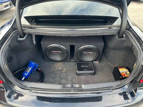 Used 2016 Dodge Charger R/T RWD image 8