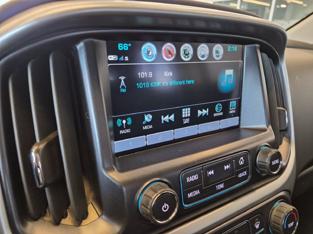 Used 2018 Chevrolet Colorado LT AWD/4WD image 20