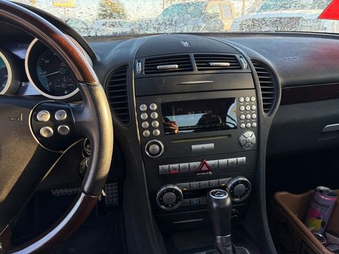 Used 2006 Mercedes-Benz SLK 350 image 19