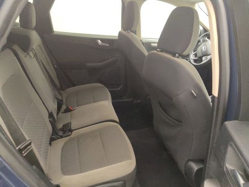 Used 2020 Ford Escape SE image 19