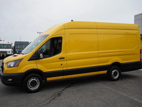 Used 2021 Ford Transit 250 148 High Roof Extended w/ Parcel Delivery Package RWD image 3