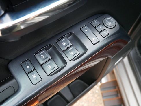 Used 2017 GMC Sierra 1500 SLT AWD/4WD image 13