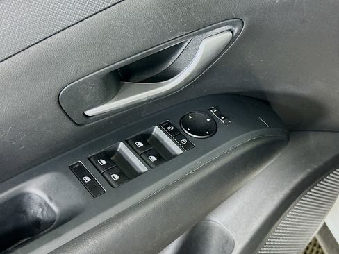 Used 2025 Hyundai Tucson SEL image 15