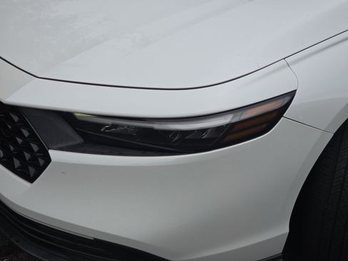 Used 2023 Honda Accord LX image 29