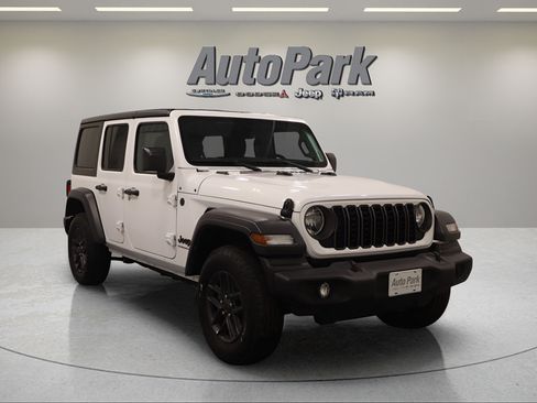 Certified 2024 Jeep Wrangler Unlimited Sport AWD/4WD image 3